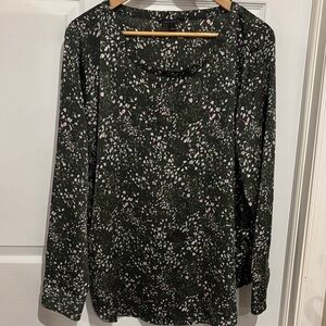 Banana Republic Dark Green Floral-Print Long Sleeve Top
